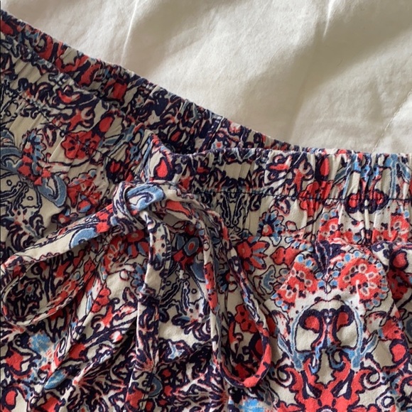 Shorts - Picture 2 of 2